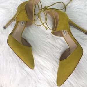 Steve Madden Yellow Womens Robella Pumps 6M